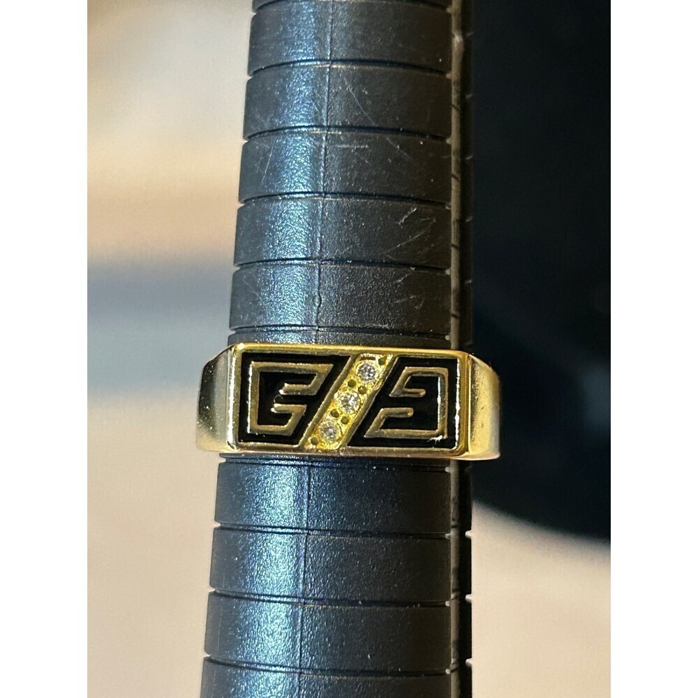 Gold tone Fashion Ring Size 9.25
